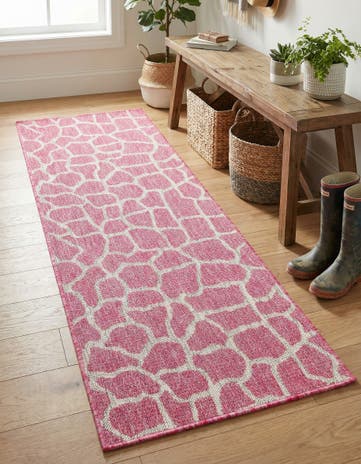 Magenta Easy-Clean Safari Indoor / Outdoor Runner Rug