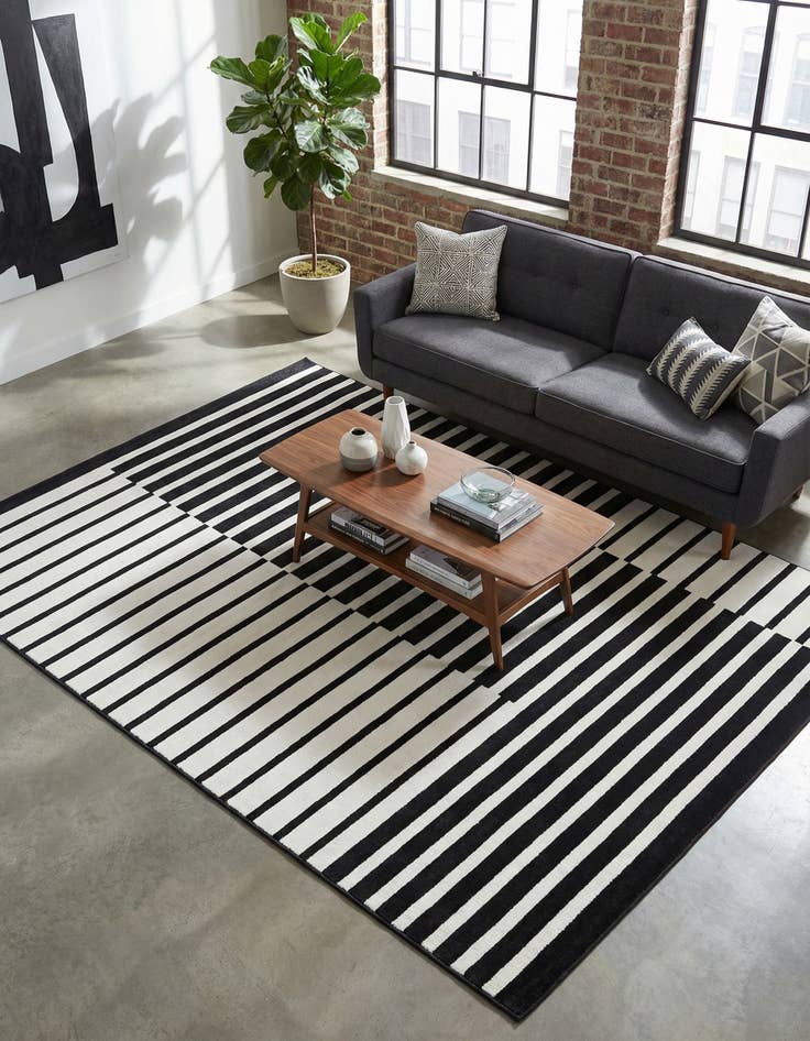 Detail image of 9' x 12' Oslo Rug