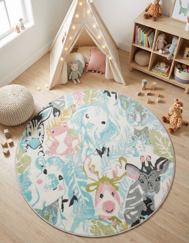 Detail image of 5' x 5' Animals Whimsy Kids Round Rug