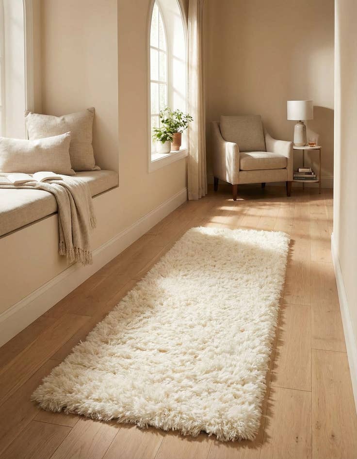 Detail image of 2' x 6' Marilyn Monroe&trade; Shag Runner Rug