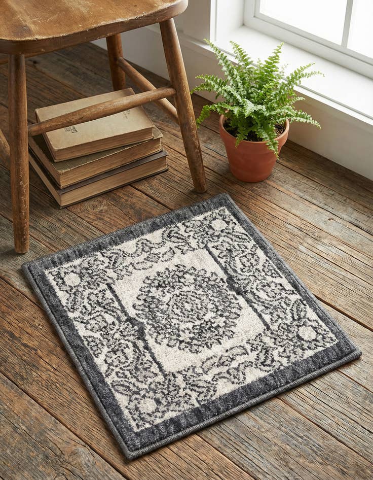 Detail image of 1' 4 x 1' 4 Eco Traditional Sample Rug