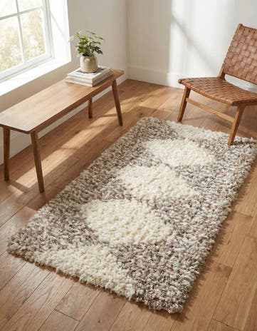 Pearl and Khaki Infinity Shag Rug