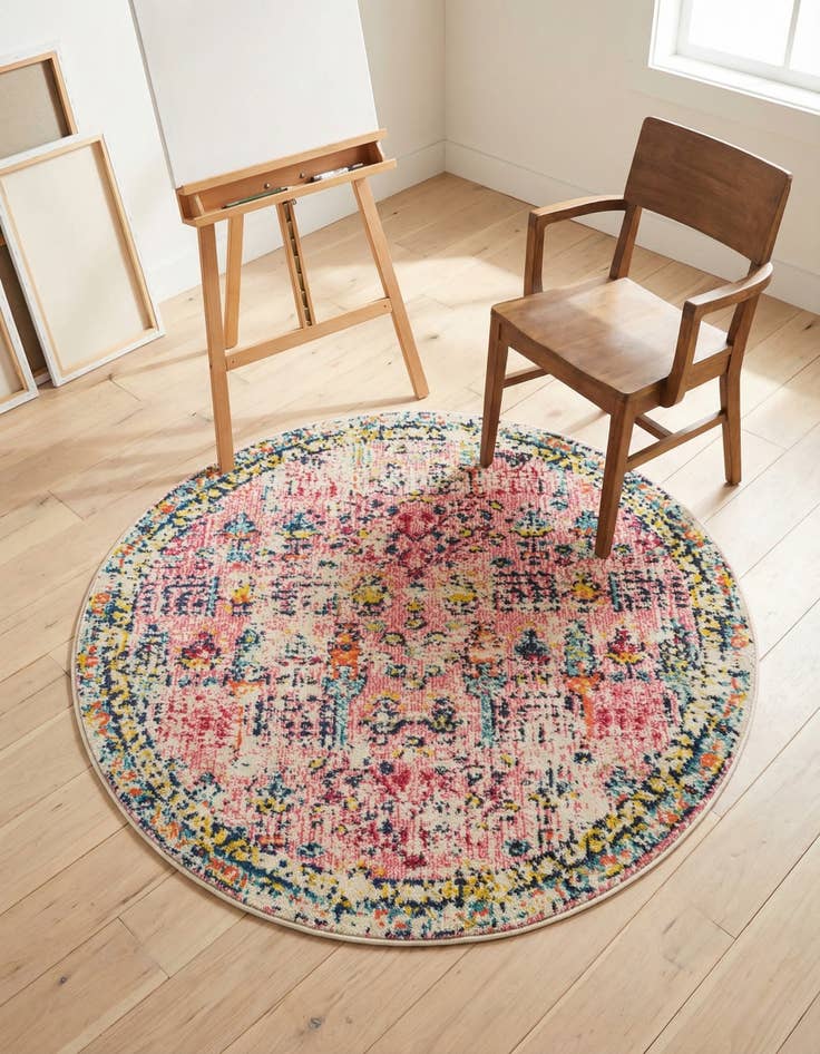 Detail image of 4' x 4' Washable El Paso Round Rug