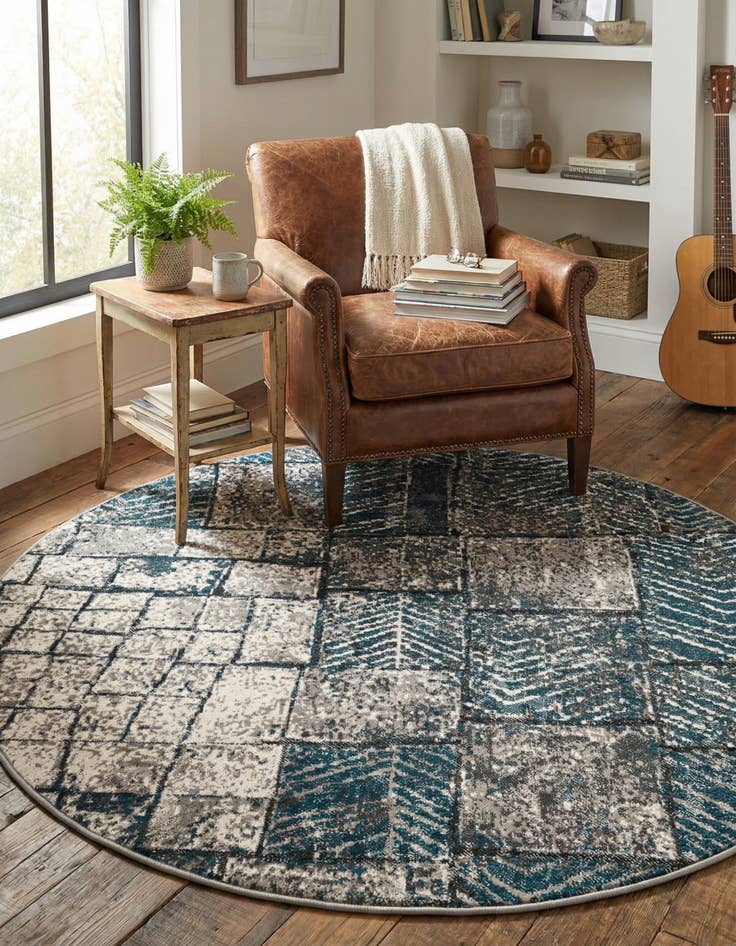 Detail image of 5' 3 x 5' 3 Valencia Round Rug