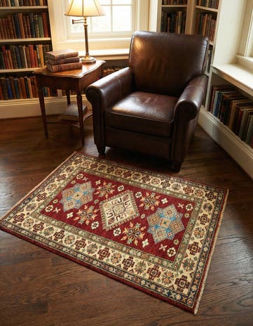 2' 10 x 3' 10 Hand Knotted Kazak Oriental Rug
