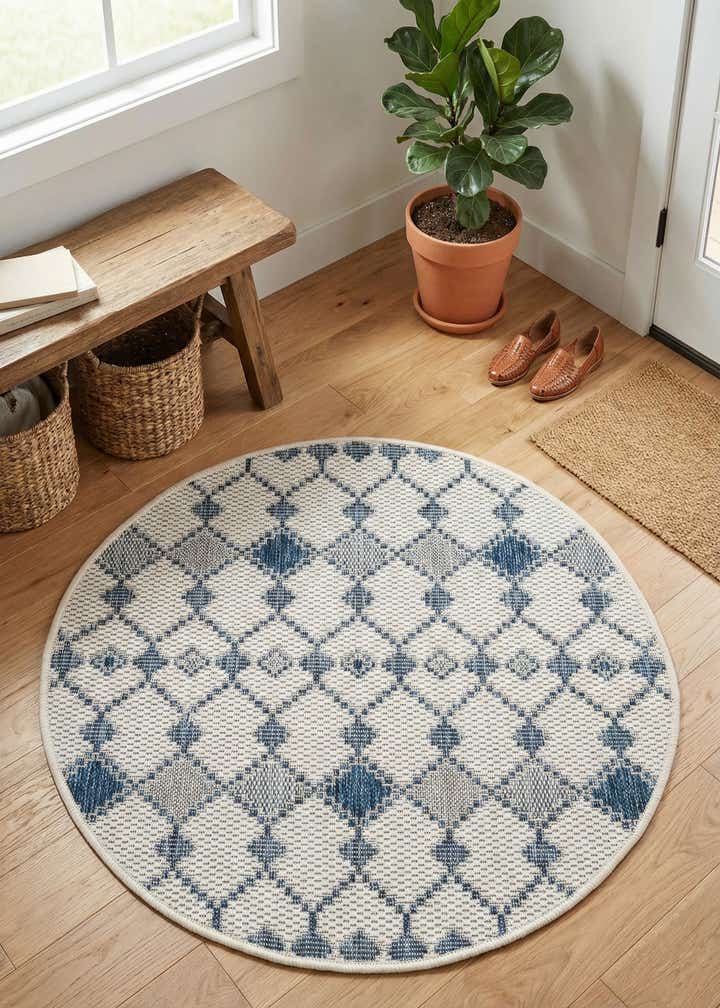 3' x 3' Easy-Clean Trellis Indoor / Outdoor Round Rug