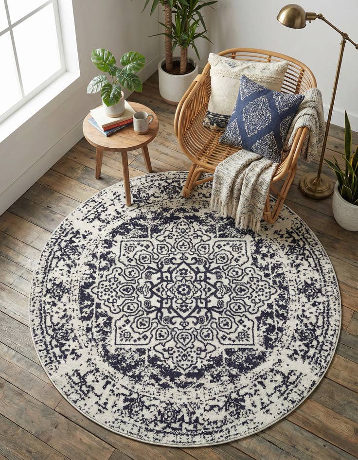 Detail image of 5' 3 x 5' 3 Arlington Round Rug