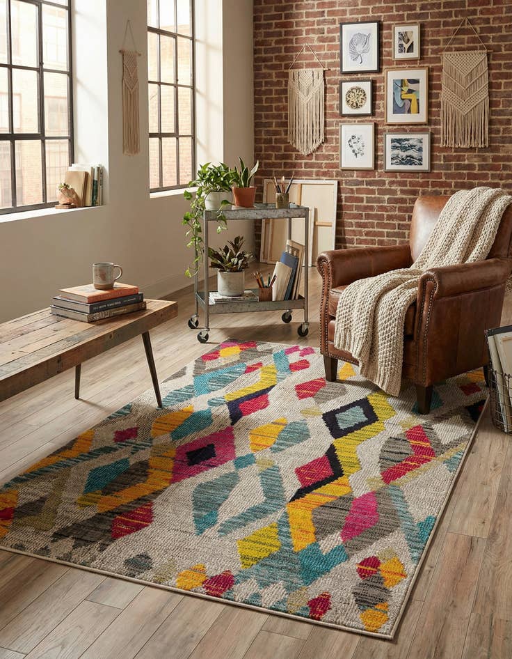 Detail image of 3' 3 x 5' 3 Washable Mesa Rug