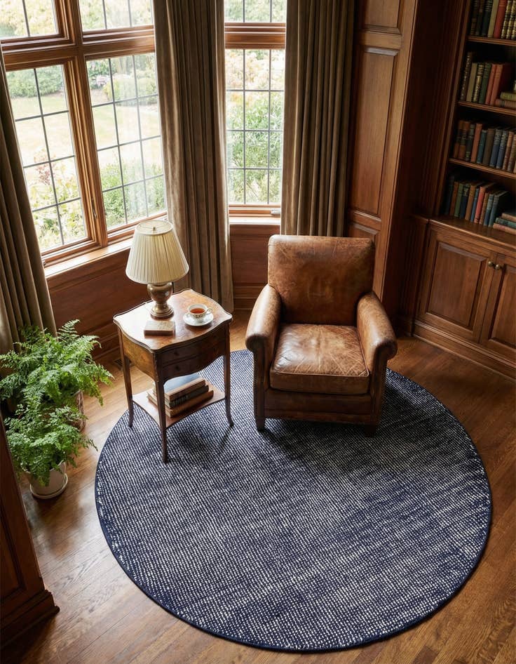 Detail image of 4' 1 x 4' 1  Hand Woven Jill Zarin English Manor Farmhouse Wool Round Rug