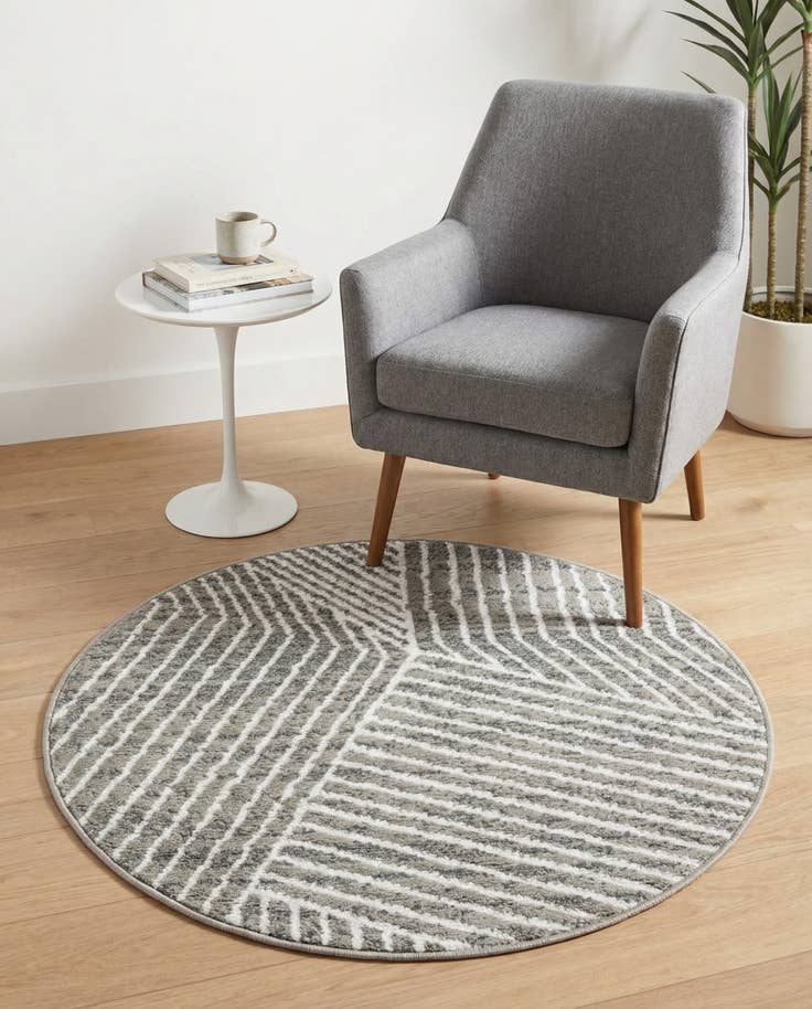 Detail image of 3' x 3' Oslo Round Rug