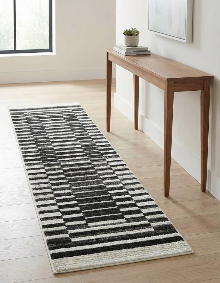 Detail image of 2' x 6' Odyssey Runner Rug