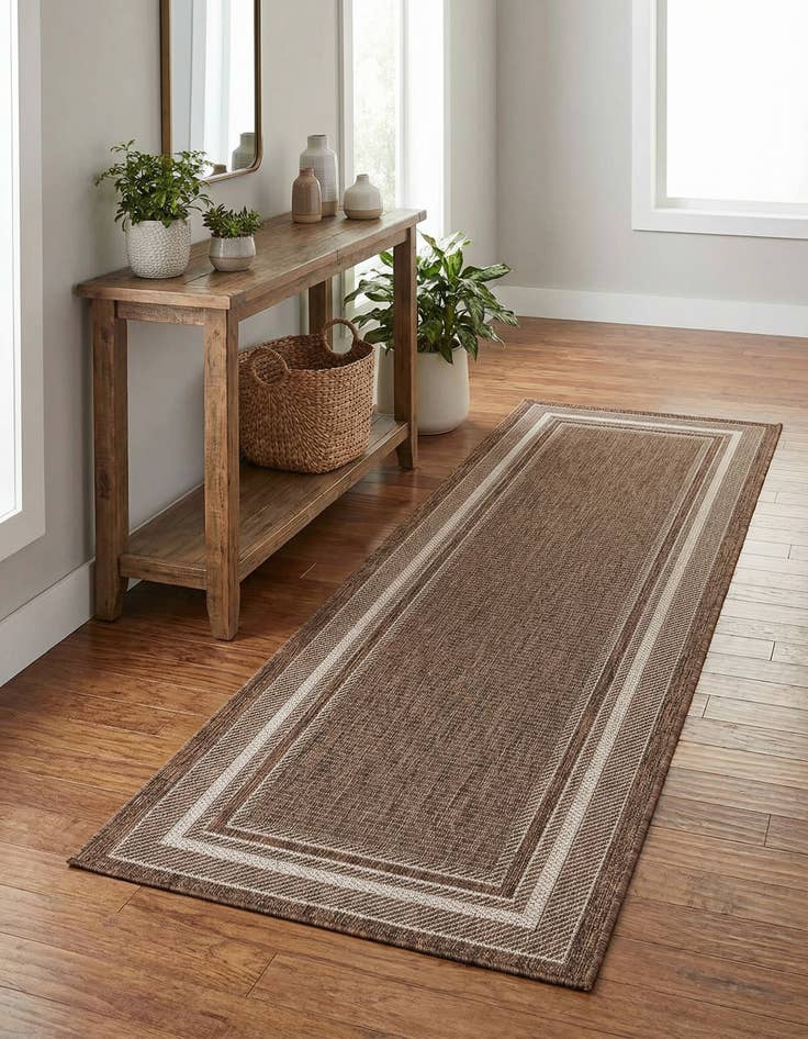 Detail image of 2' x 6' Washable Border Indoor / Outdoor Runner Rug