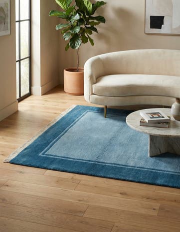 4' 1 x 5' 10 Hand Knotted Nepal Wool Rug