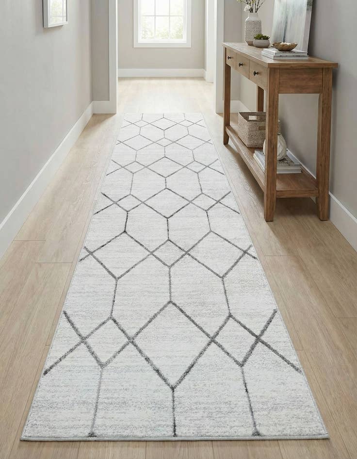 Detail image of  2' 7 x 13' Lattice Trellis Runner Rug