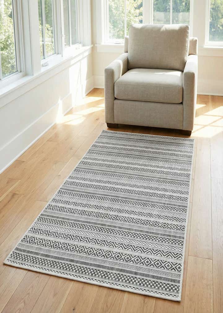 3' x 5' 3 Easy-Clean Striped Indoor / Outdoor Rug