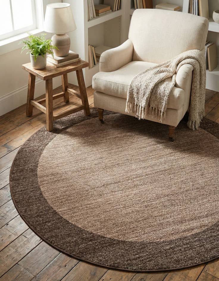 Detail image of 6' x 6' Angelica Round Rug