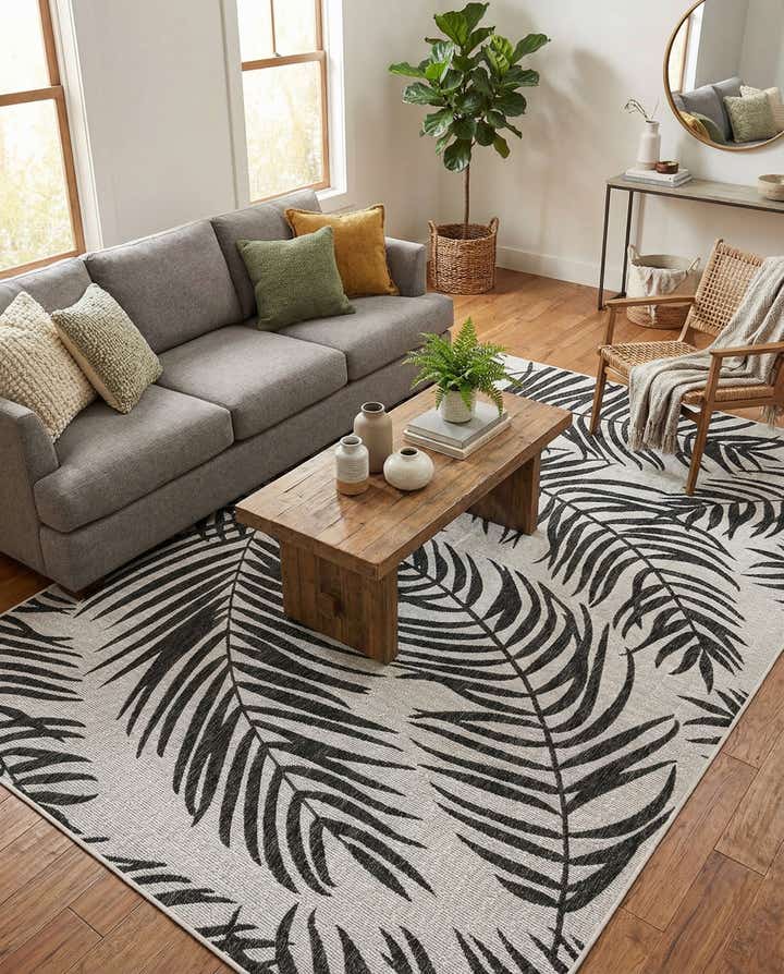 7' 10 x 11' Easy-Clean Botanical Indoor / Outdoor Rug