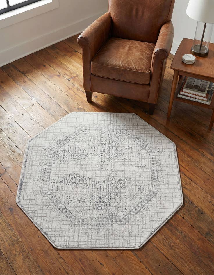 Detail image of 4' x 4' Derbyshire Octagon Rug