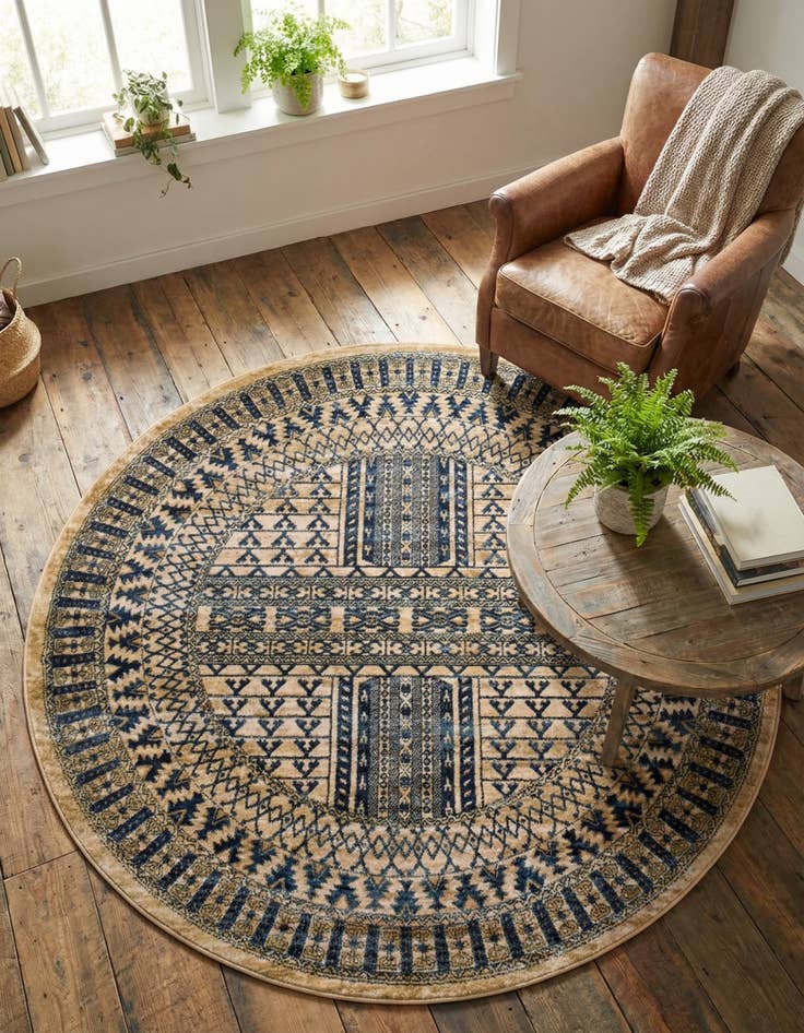 Detail image of 5' 3 x 5' 3 Kennedy Round Rug
