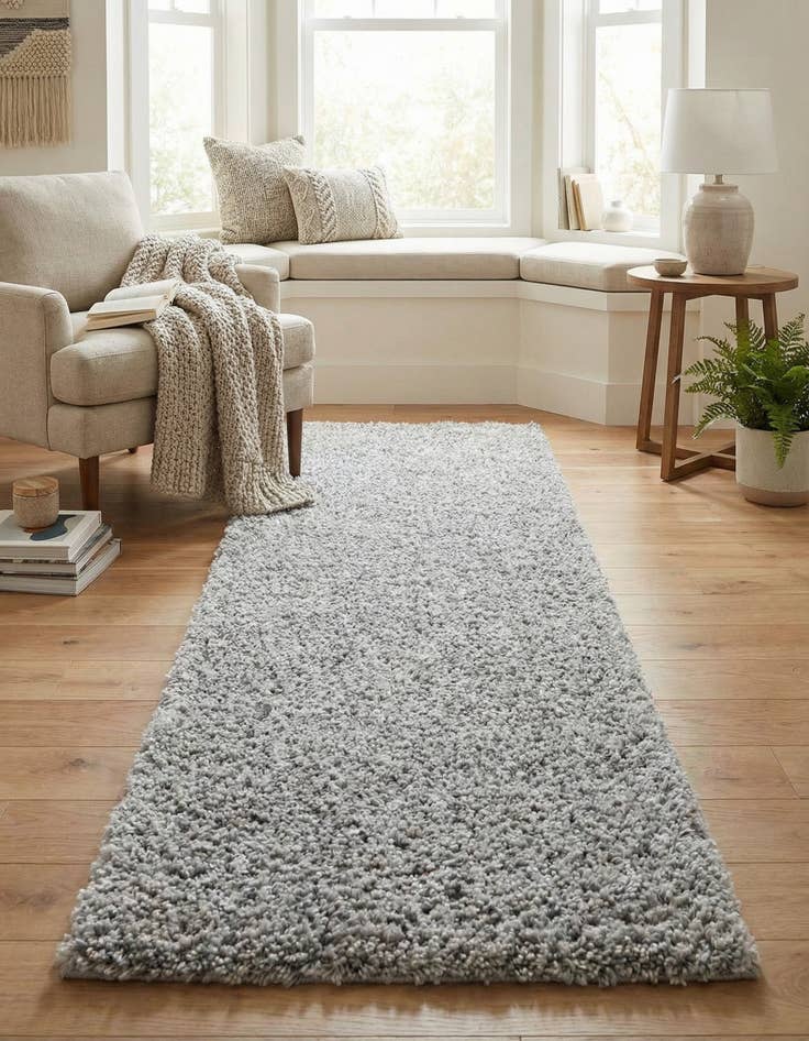 Detail image of 2' x 6' 6 Zermatt Shag Runner Rug