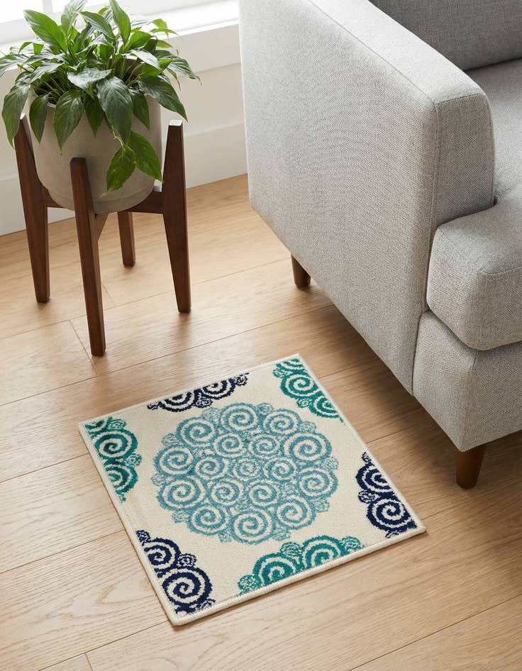 Detail image of Jane Seymour 1' 8 x 1' 8 Open Hearts Sample Rug