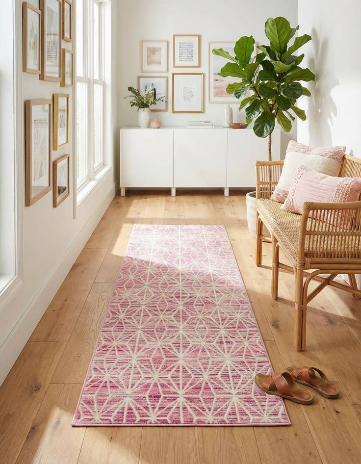 Detail image of 2' 7 x 8' Uptown Fifth Avenue Runner Rug