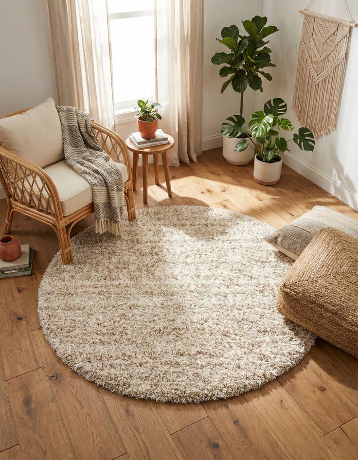 Detail image of 5' x 5' Athena Shag Round Rug