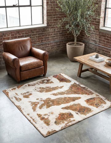 4' x 5' 2 Hand Knotted Ultra Vintage Persian Wool Square Rug
