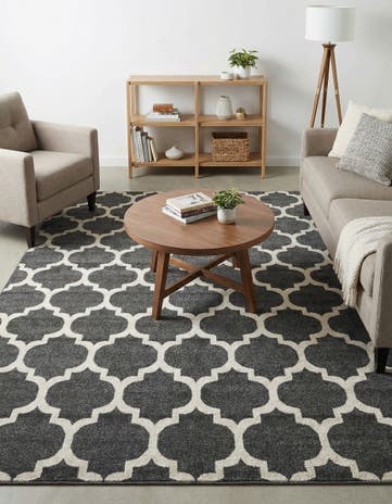 7' 10 x 7' 10 Lattice Square Rug