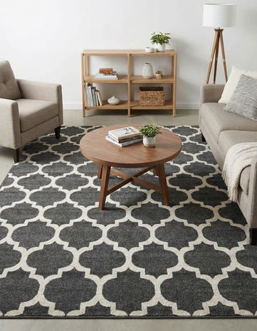 7' 10 x 7' 10 Lattice Square Rug