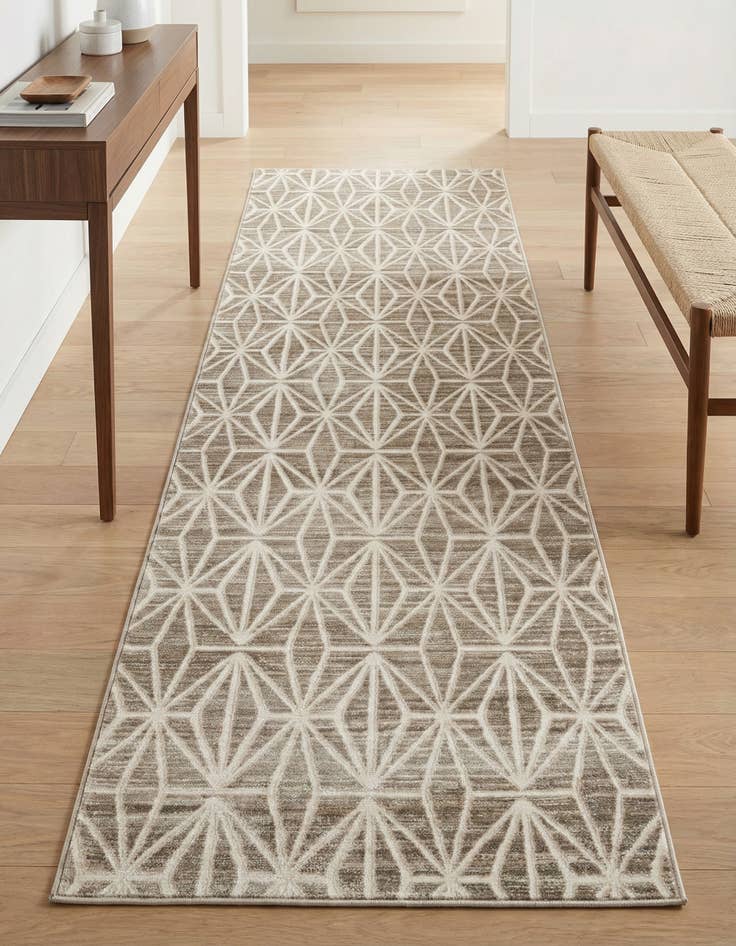 Detail image of Jill Zarin 2' 7 x 8' Uptown Fifth Avenue Runner Rug