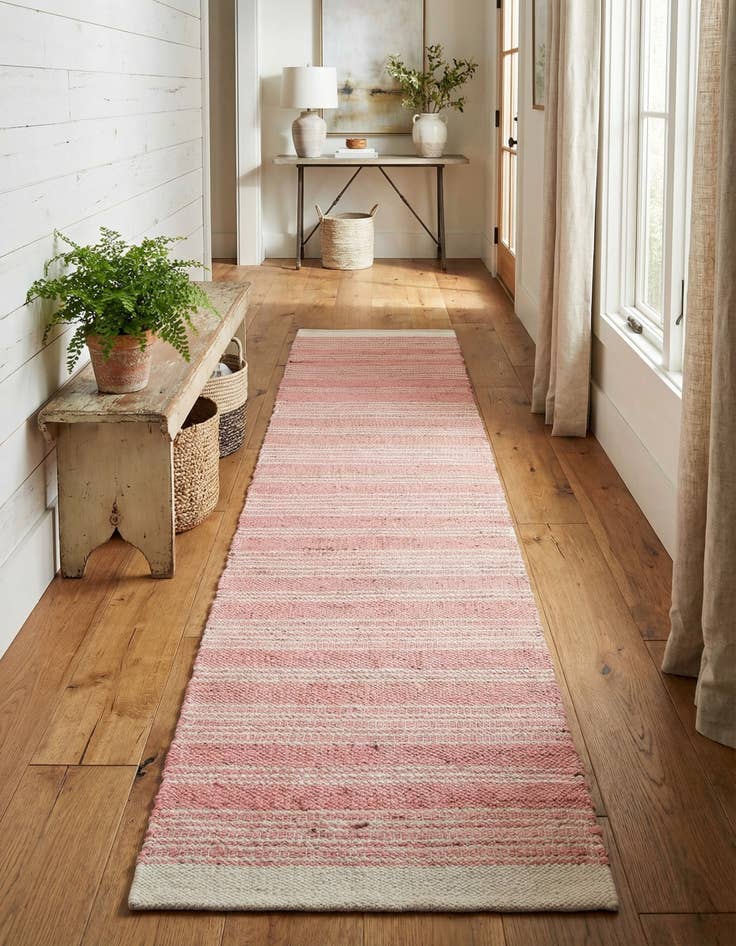 Detail image of 2' 7 x 10' Hand Woven Lariat Runner Rug