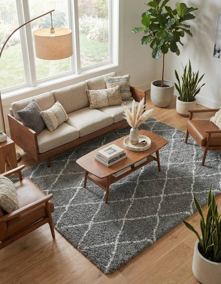 Detail image of 7' 10 x 10' Moroccan Shag Rug