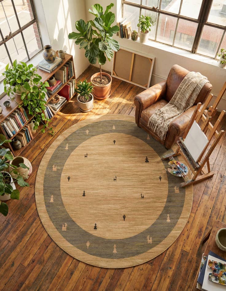 Detail image of 8' x 8' Kashkuli Gabbeh Round Rug