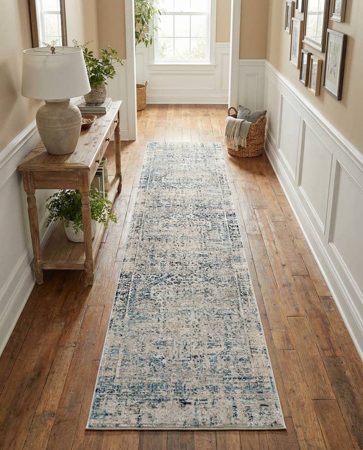 Detail image of 2' 7 x 12' Finsbury Runner Rug