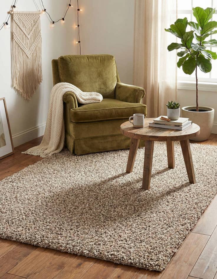 Detail image of  4' x 6' Solid Shag Rug