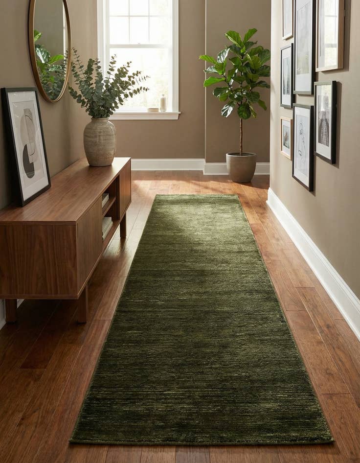 Detail image of 2' 7 x 12' Finsbury Runner Rug