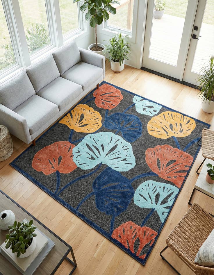 Detail image of 7' 10 x 7' 10  Washable Belize Indoor / Outdoor Square Rug