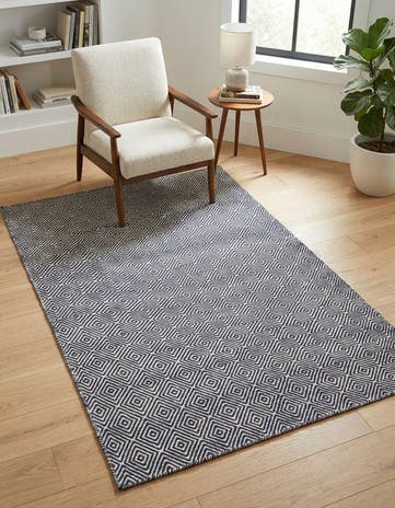 4' 1 x 6' 1 Hand Woven Geo Trellis Flatweave Rug