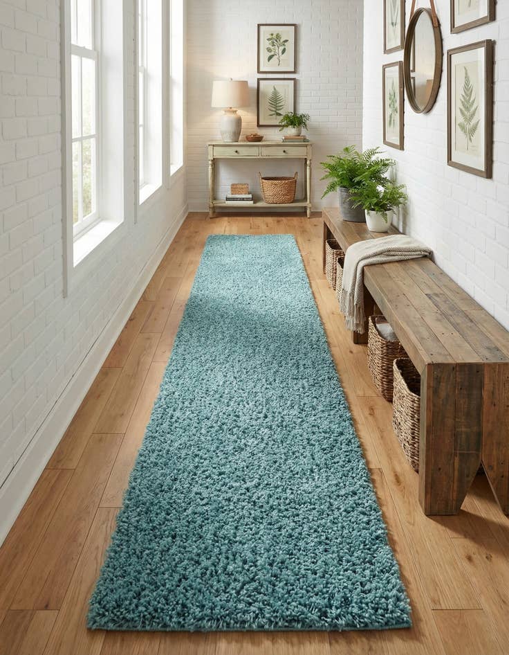 Detail image of 2' 7 x 16' 5 Zermatt Shag Runner Rug