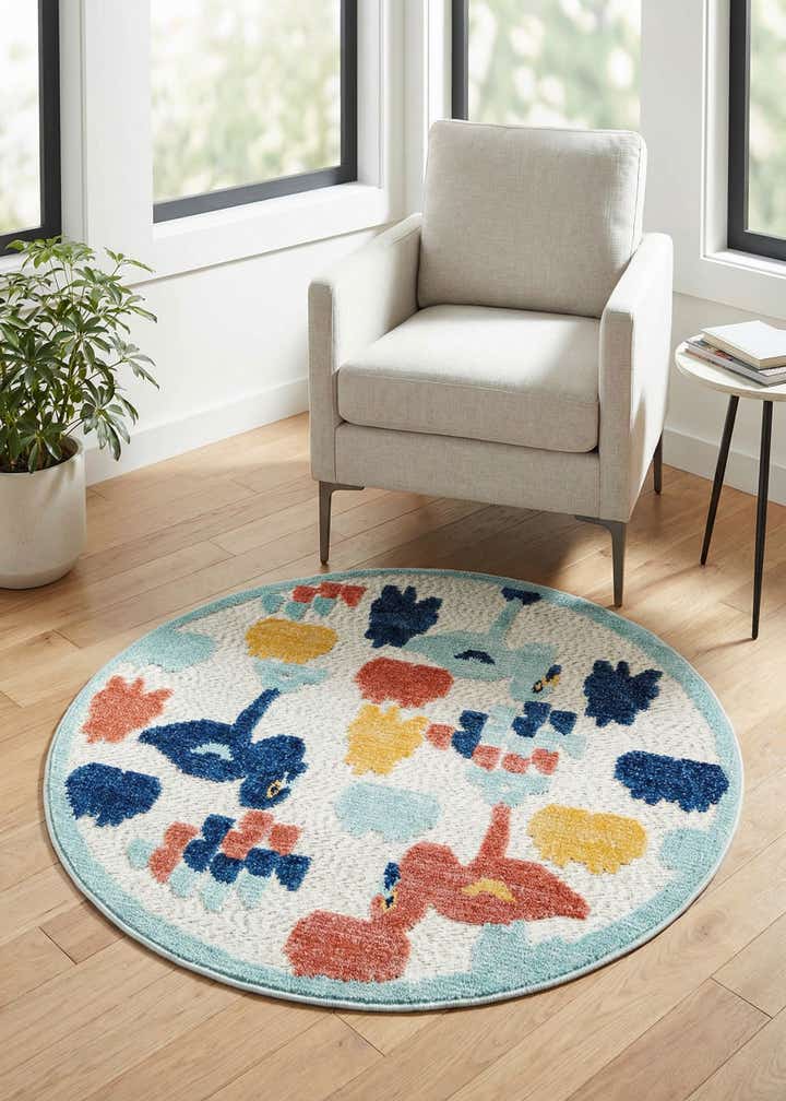 3' 3 x 3' 3 Easy-Clean Belize Indoor / Outdoor Round Rug