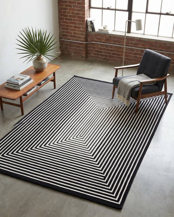 Detail image of 6' 1 x 9' Milano Rug