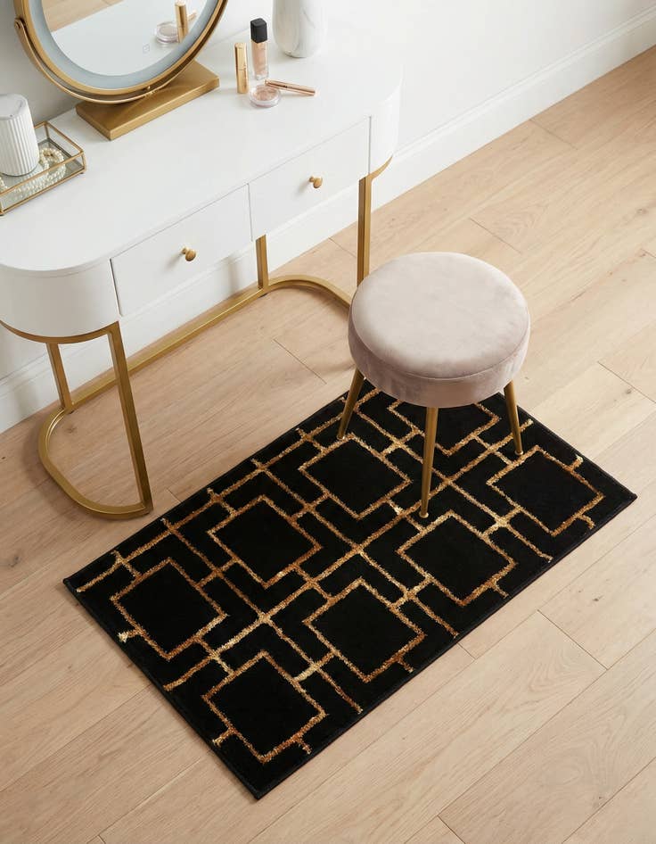 Detail image of 2' x 3'  Marilyn Monroe&trade; Glam Deco Rug