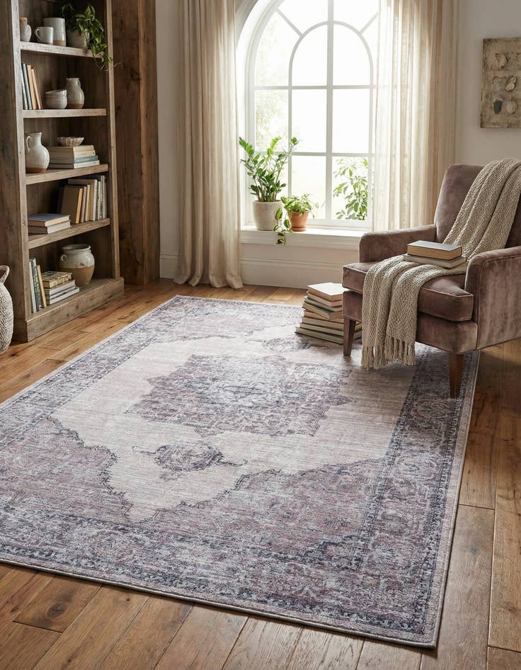 Detail image of 6' x 9'  Washable Mangata Rug