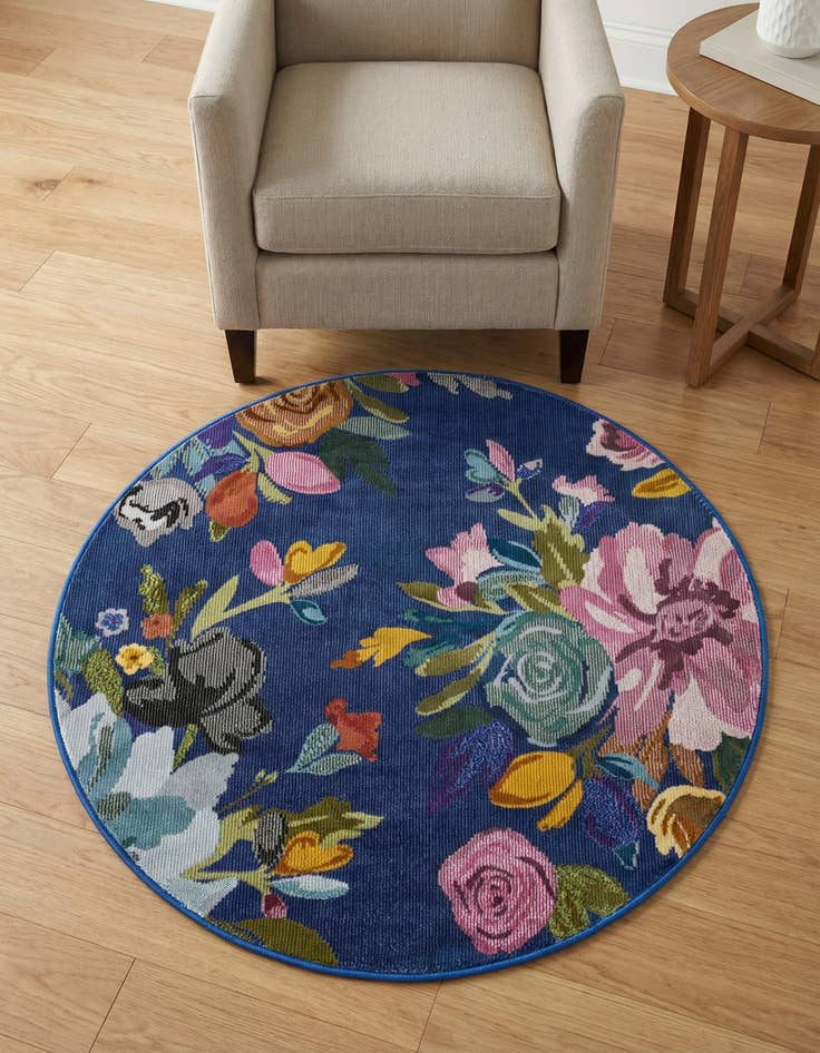 Detail image of 3' 3 x 3' 3 Blossom Round Rug