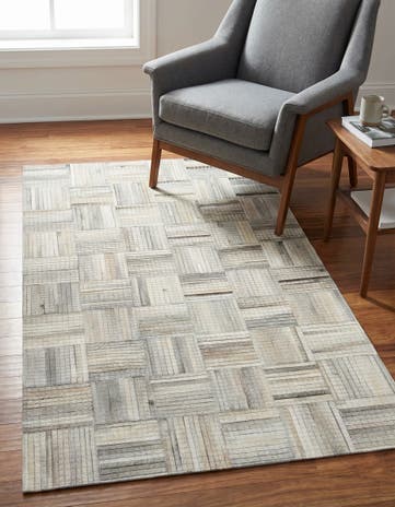 3' 1 x 5' 1 Cowhide Leather Rug