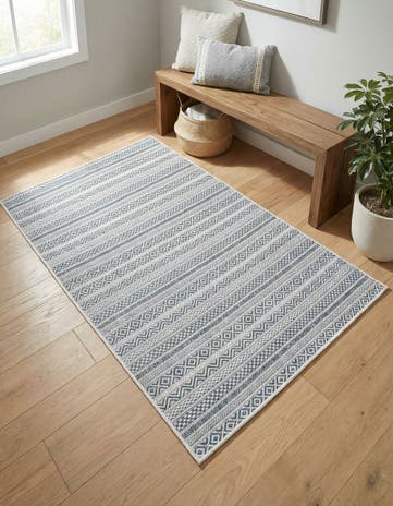 3' x 5' 3 Easy-Clean Ribbon Indoor / Outdoor Rug