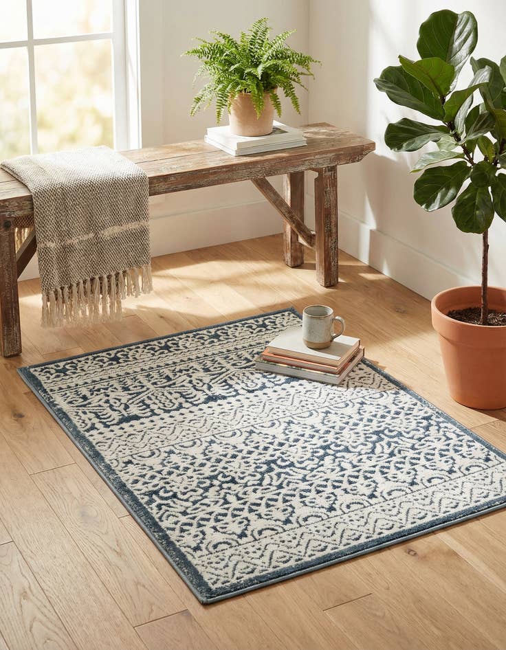 Detail image of 2' x 3' Uptown Cloisters Rug