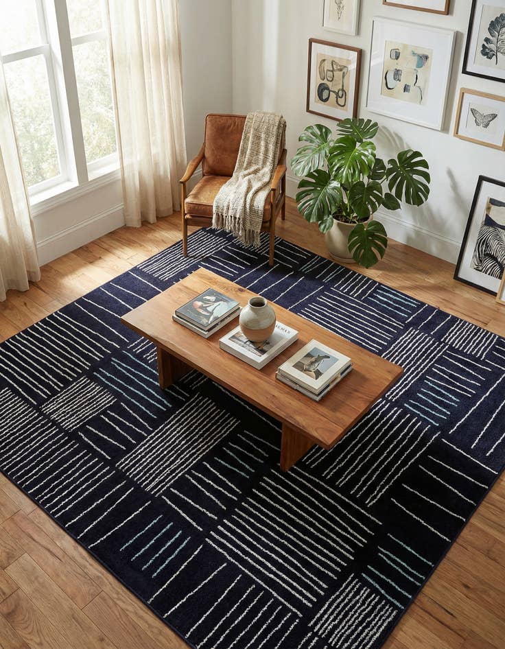 Detail image of 7' 10 x 7' 10 Hanahan Square Rug