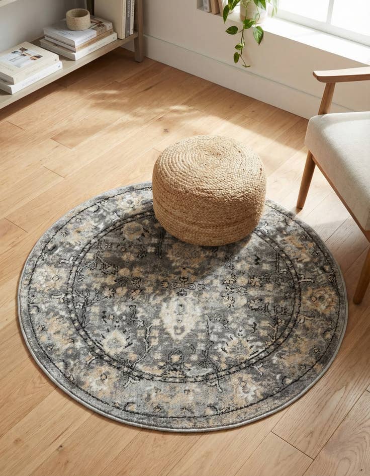 Detail image of 3' x 3' Oregon Round Rug